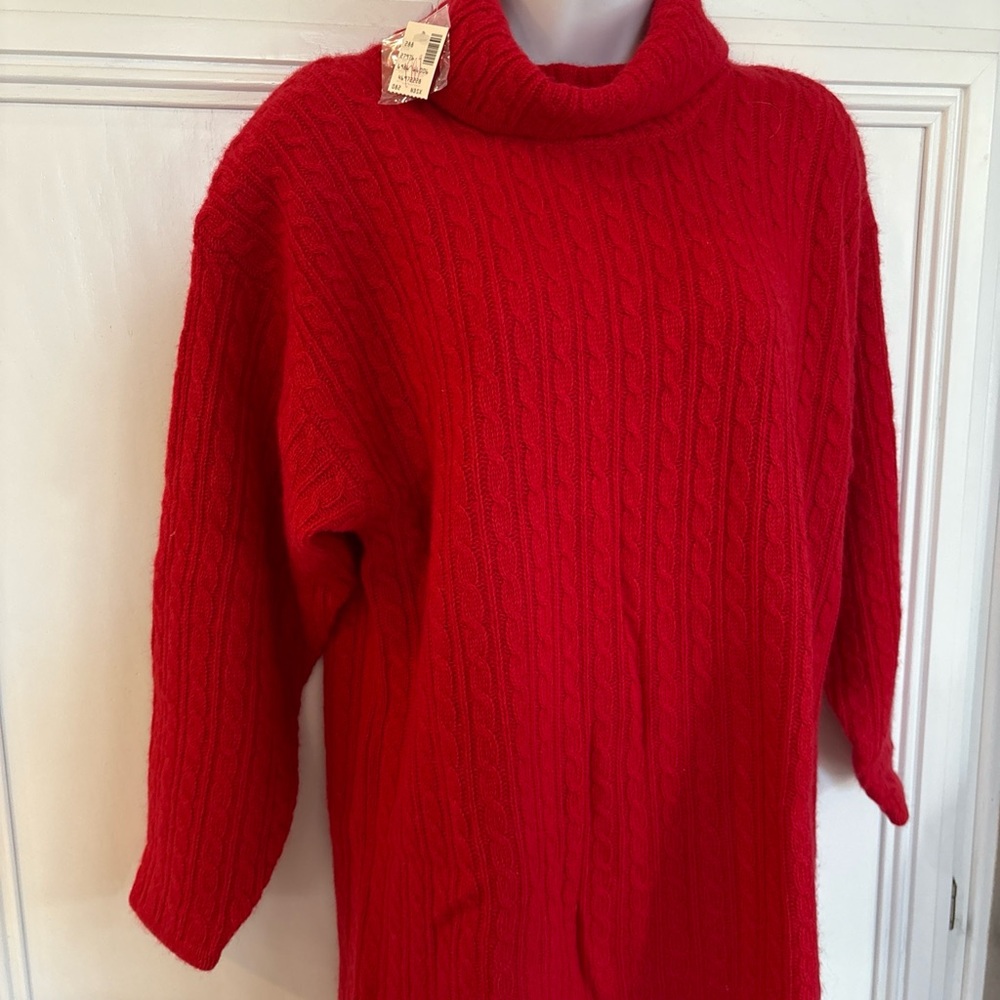 NWT Vintage New York Studio Sweater Sz S  Red  Wool Angora Cable Knit Turtleneck